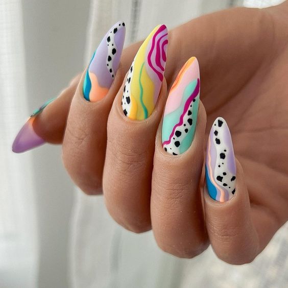 Multicolor Nails Spring 2024: A Splash of Color in Every Gesture