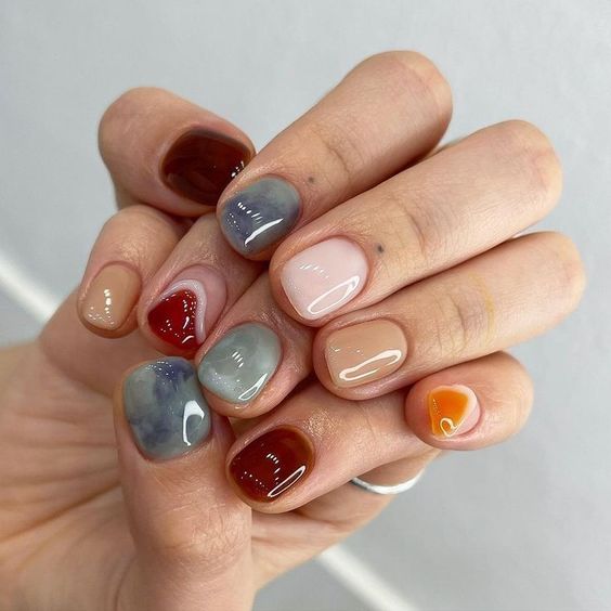 2024 Spring Nail Trends: Exploring the Latest Gel Colors