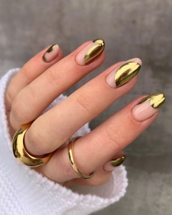 Shine Bright with Spring Nails Chrome 2024: Trendy Nail Inspiration