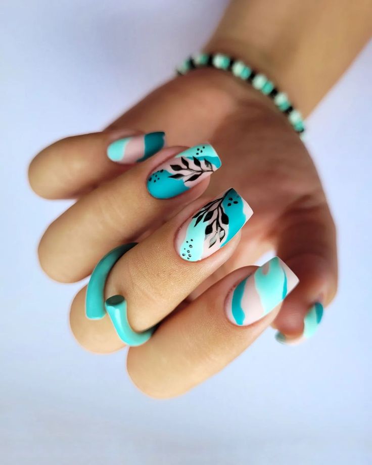 July Nail Ideas 2024: Trendy Nail Designs to Try This Summer