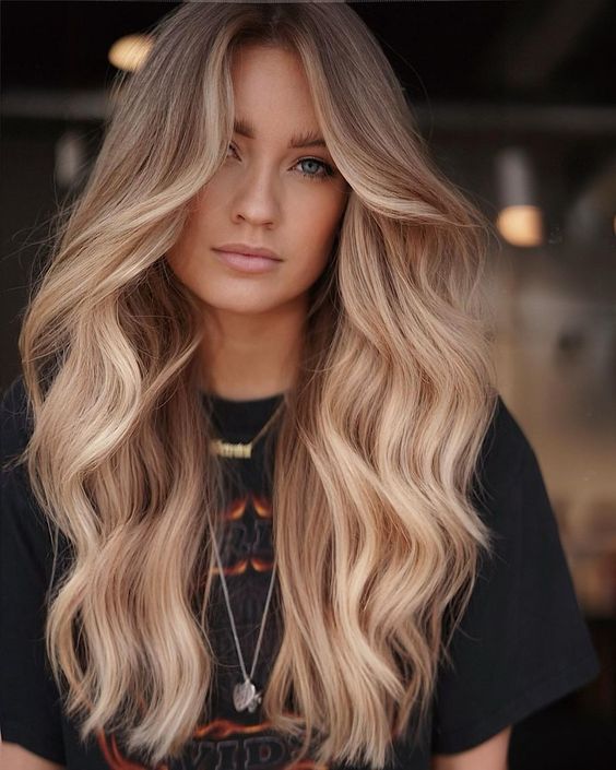 Discover the Hottest New Spring Hair Colors of 2024