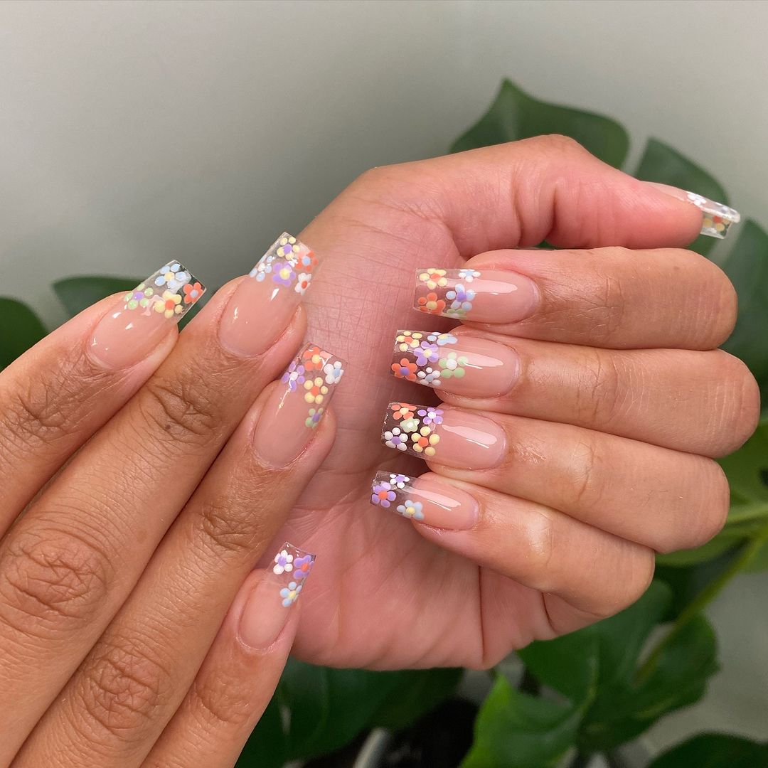Square Summer Nail Inspo: Trendy Colors & Designs to Try