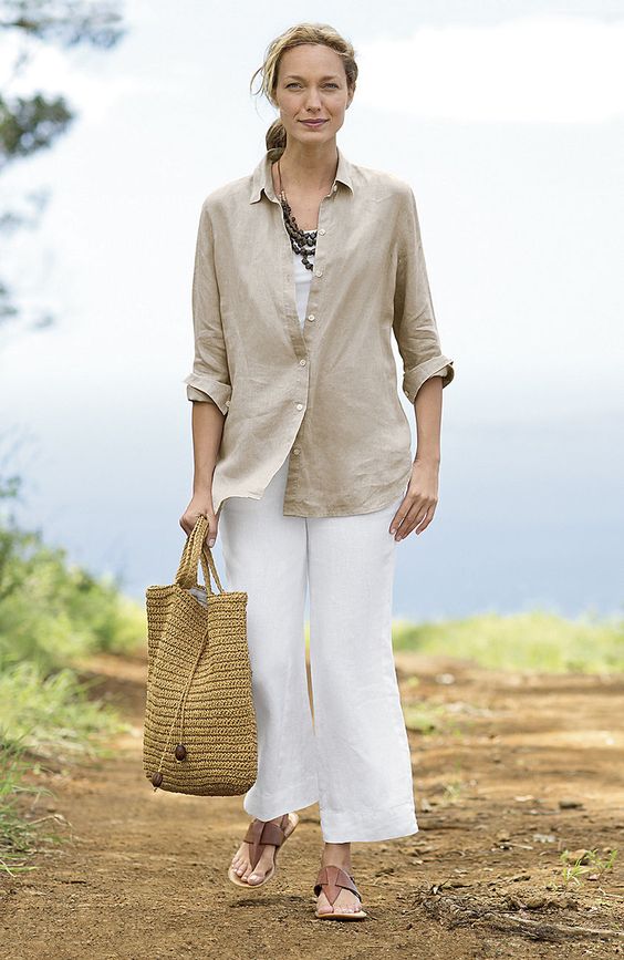 Chic and Sophisticated: Summer Outfits for Women Over 40