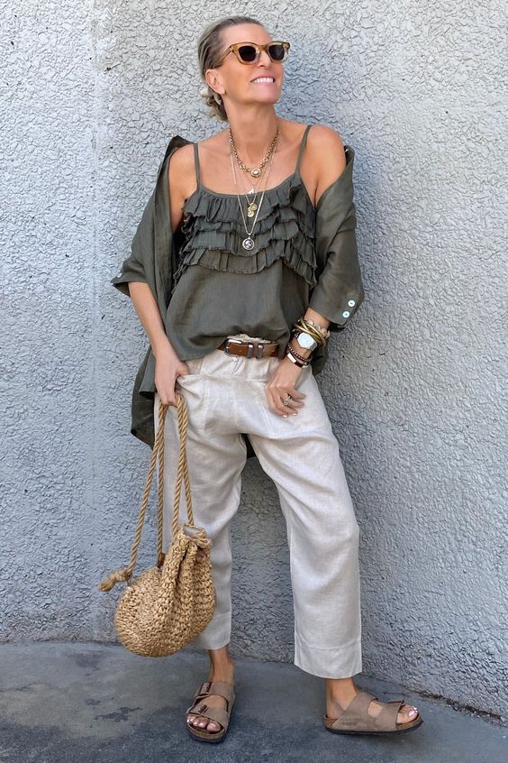 Chic and Sophisticated: Summer Outfits for Women Over 40
