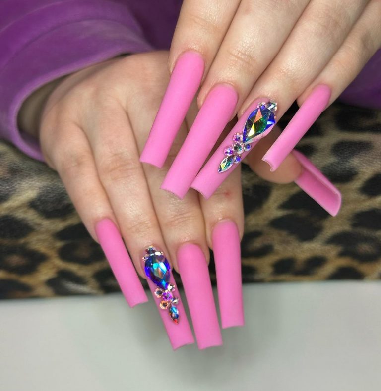 Summer 2024 Coffin Nails Trendy Designs & Inspo for Every Length