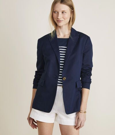 27 Navy Outfit Ideas: Stylish Ways to Embrace the Classic Color