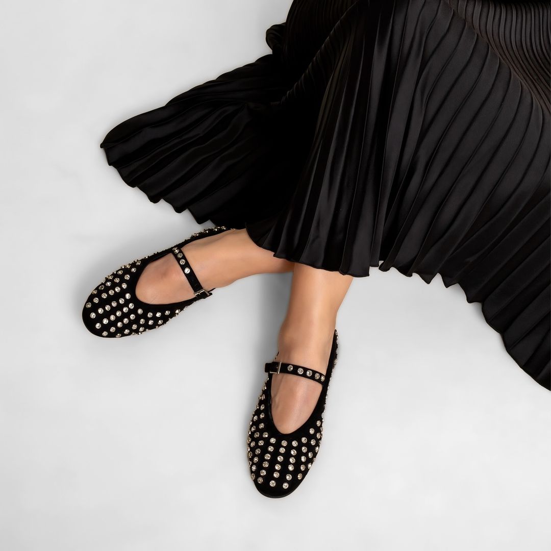 29 Stylish Ideas for Black Ballet Flats: Elevate Your Look