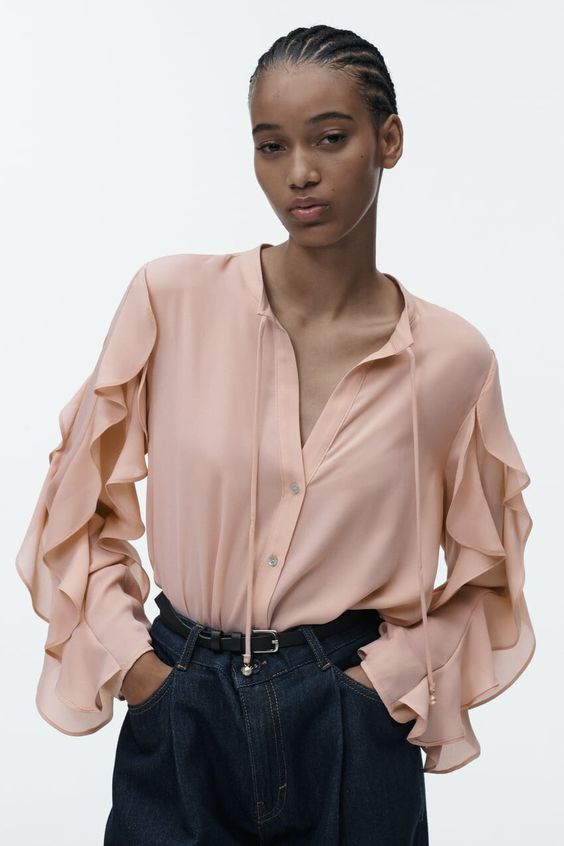 Fall Blouses for Women: 27 Stylish Ideas to Elevate Your Wardrobe