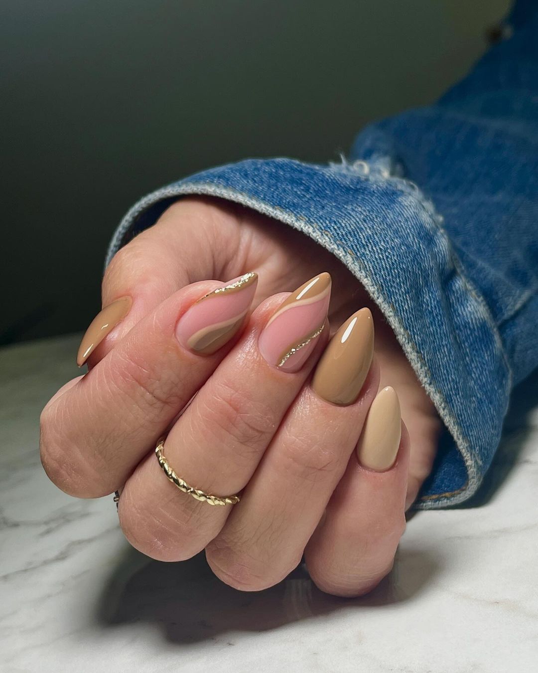 29 Gorgeous Ideas for Fall Almond Nails