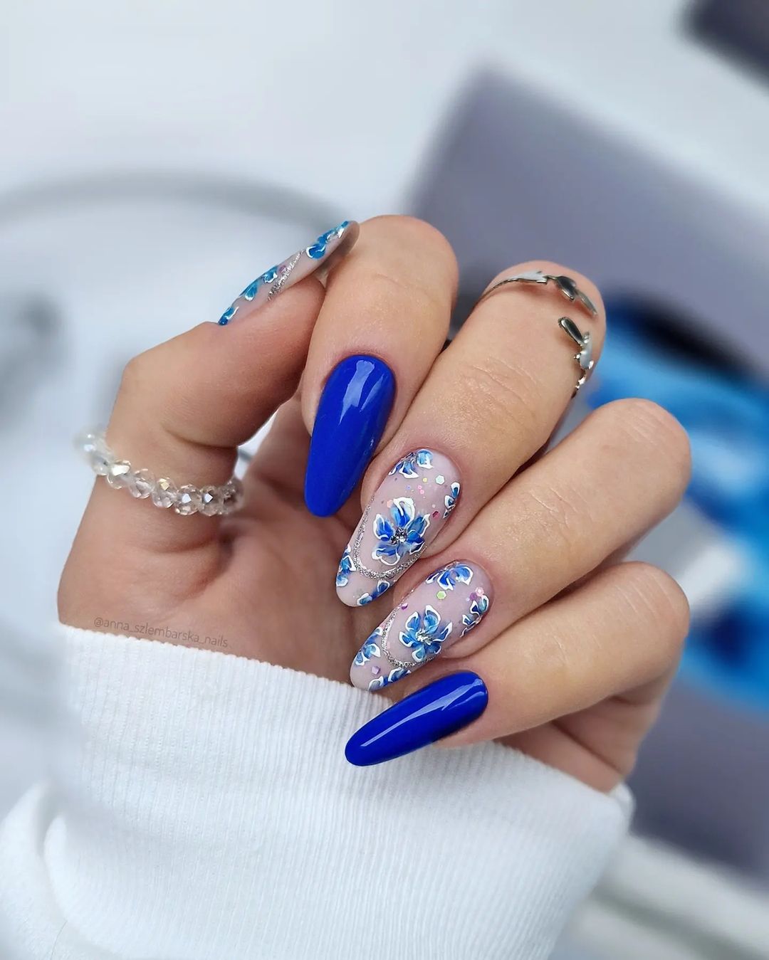 Blue Fall Nails 2024: 29 Ideas to Inspire Your Next Manicure