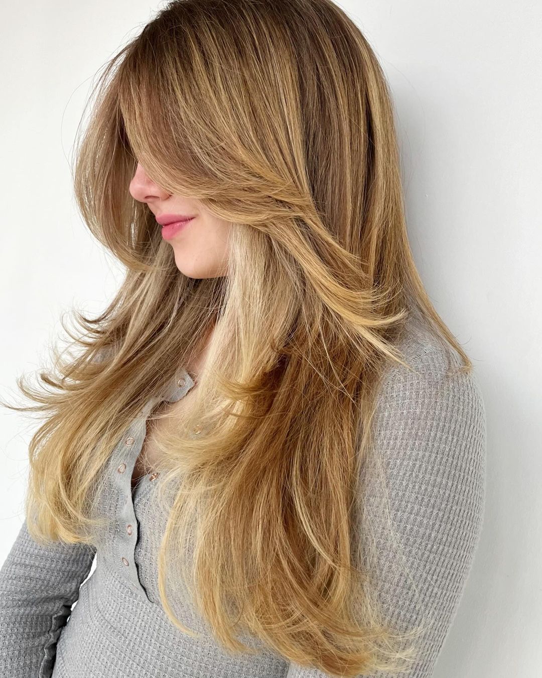 29 Stylish Long Fall Haircuts for 2024: Fresh Ideas for a Chic Look