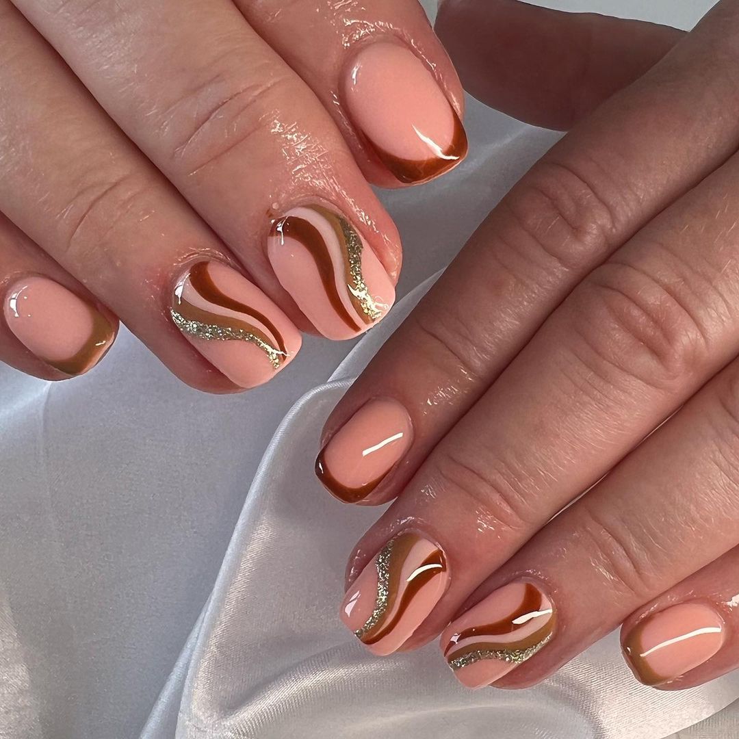 25 Unique Ideas for Fall Nail Inspo: Your Nails in the Spotlight