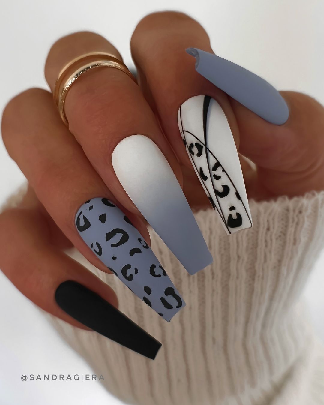 Fall Coffin Nails: 25 Stunning Designs to Try This Season