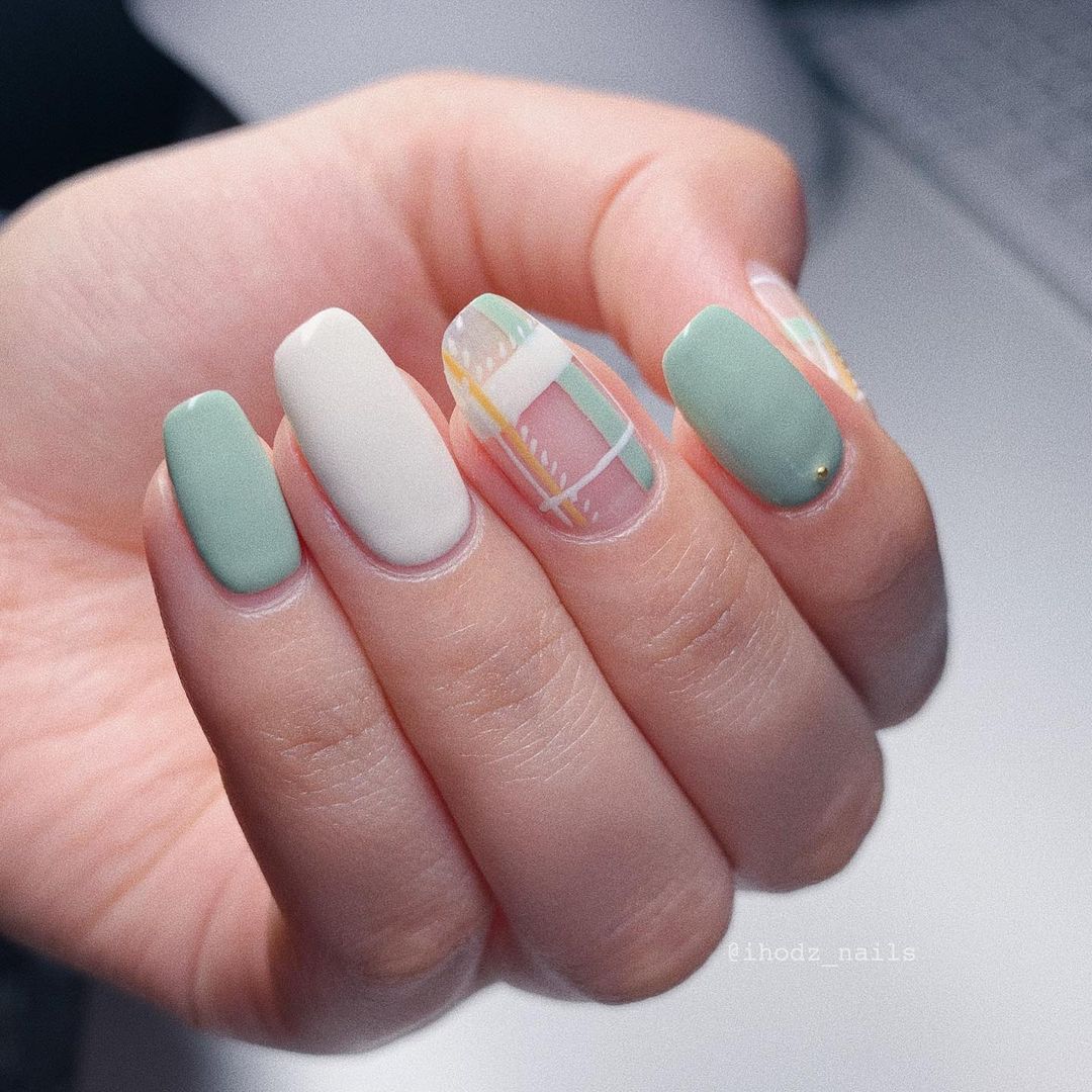 25 Trendy Ideas for Fall Plaid Nails 2024
