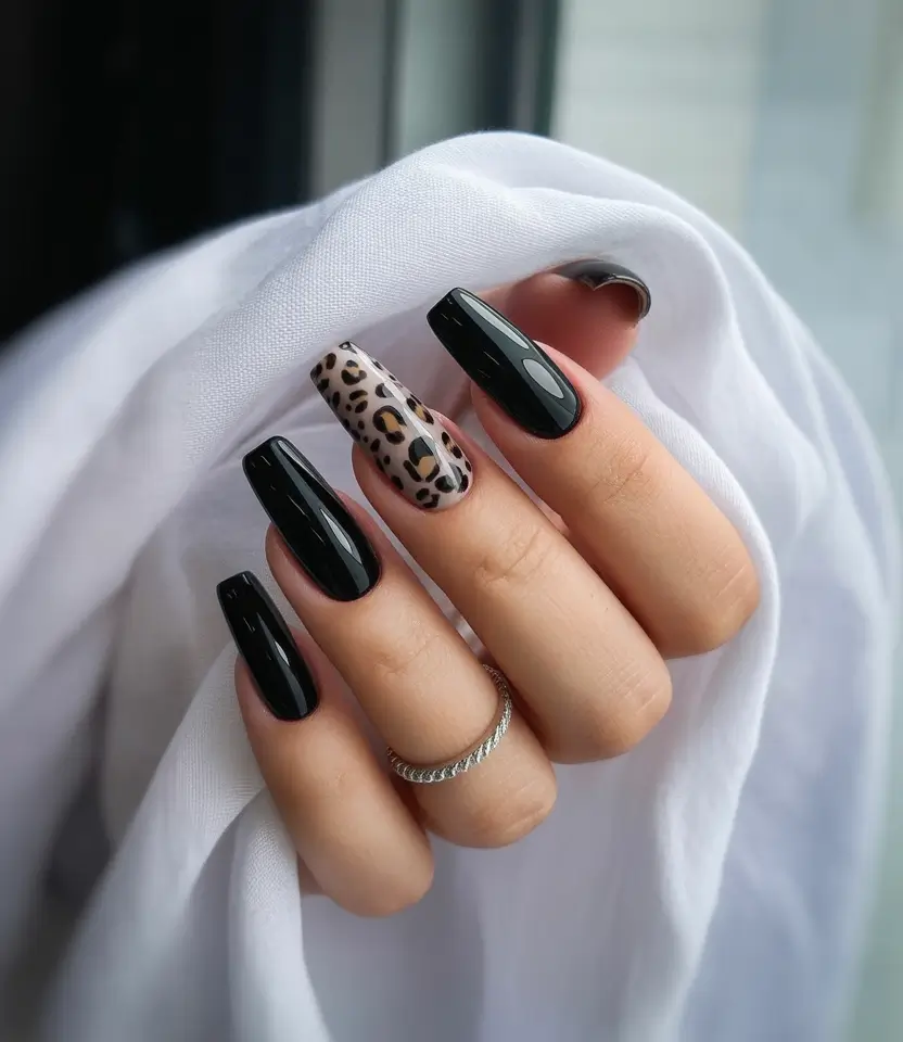 Black Summer Nails That Pop in 2025 High-Gloss Wild Side