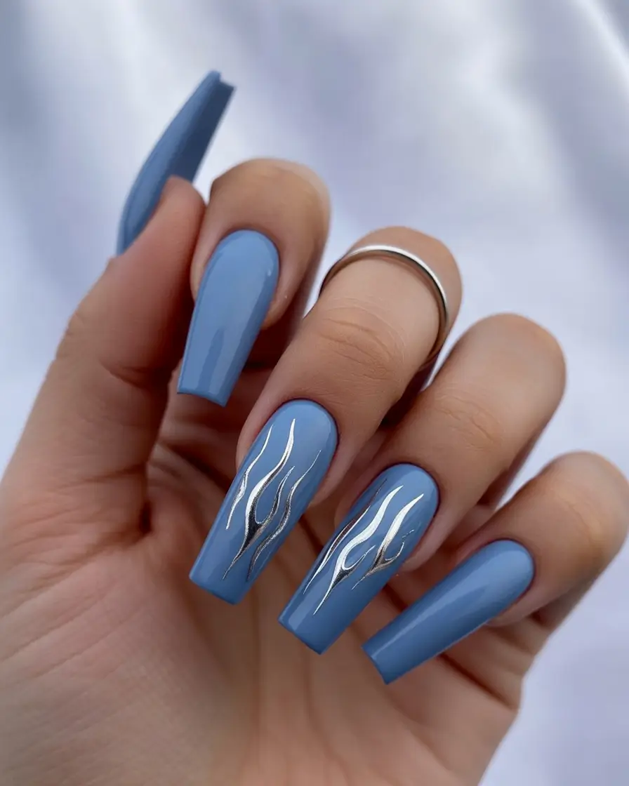 Best-nail-ideas-early-fall+Cornflower-Blue-Chrome-Flames