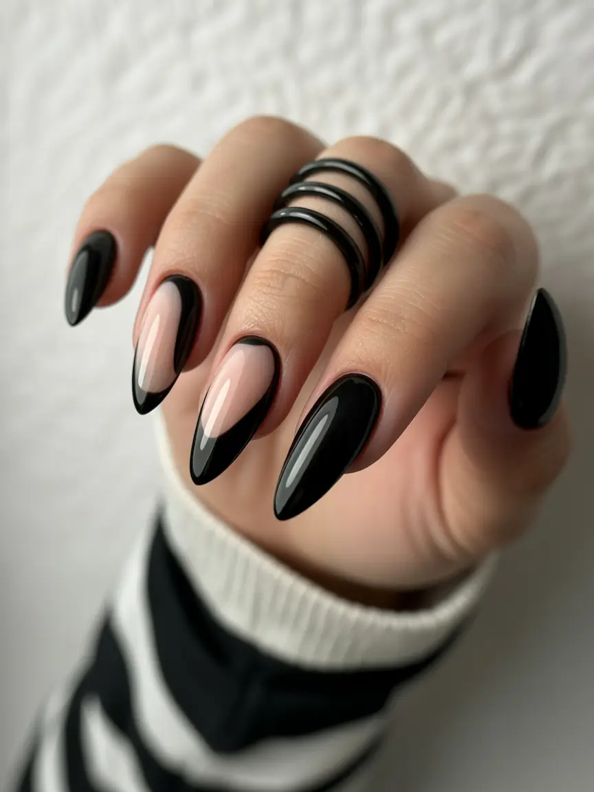 Fall nail colors for medium skin 2025+Glossy Noir Contour
