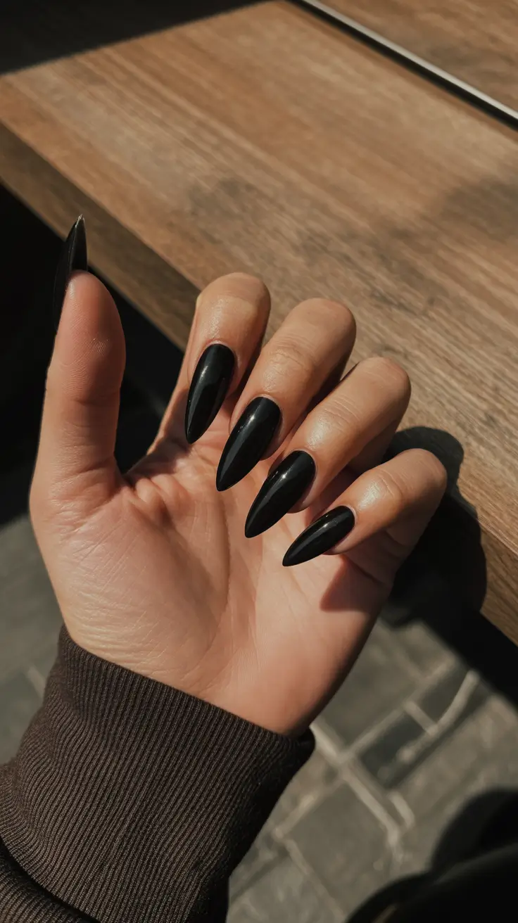 Sharp Almond Black