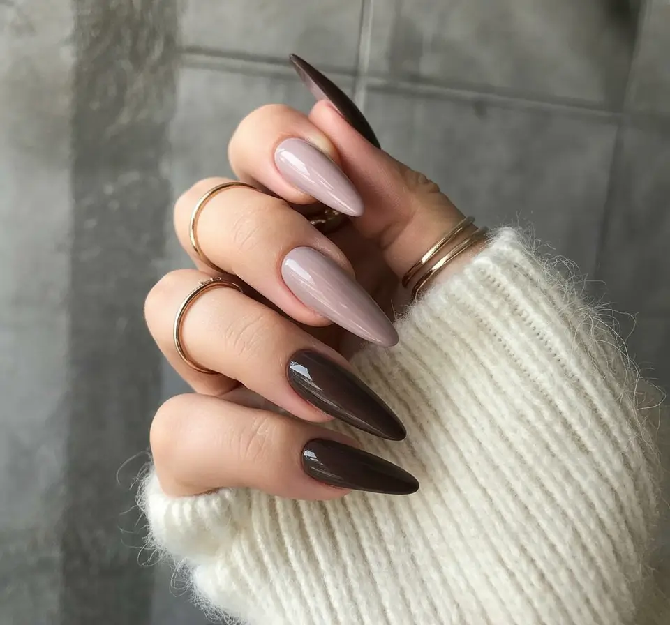 Brown Fall Nails 2025: Inspiring Ideas and Trendy Designs for Autumn