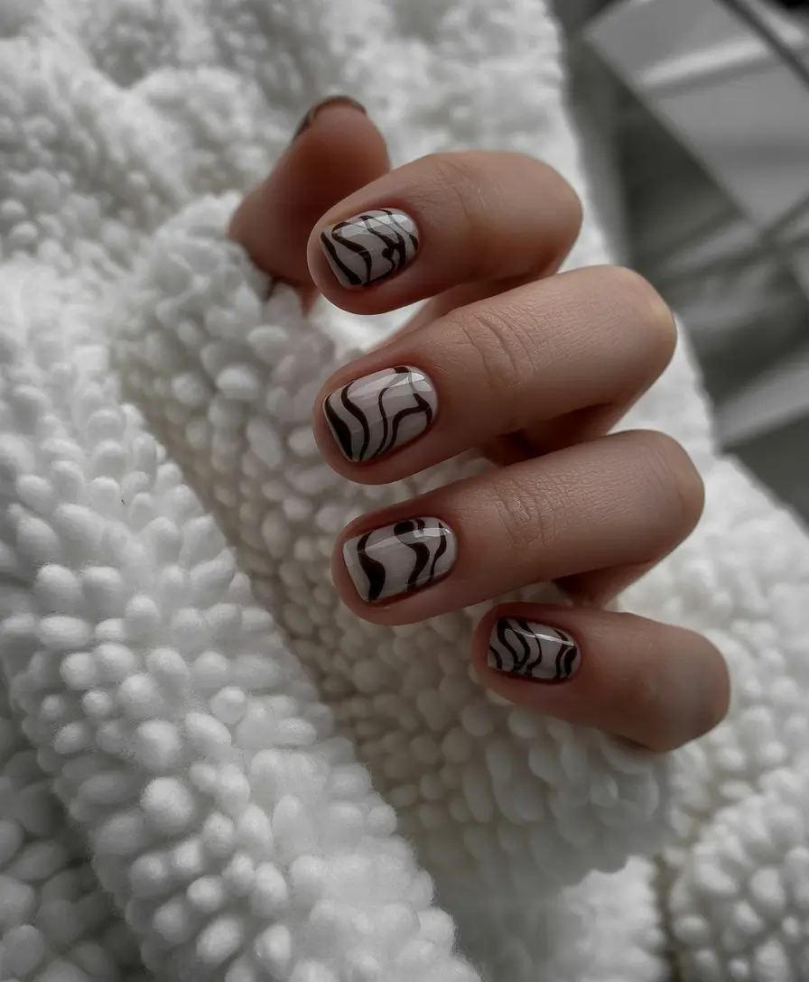 dark fall nails 2025 Earthy Waves in Espresso Tones