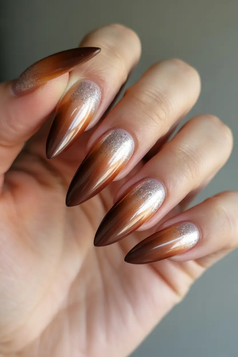 Fall Ombré Nails 2025 Caramel Sparkle Ombre