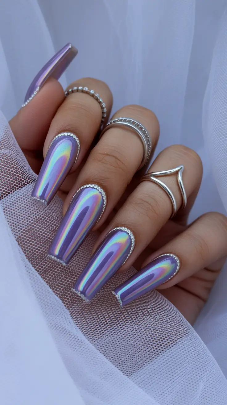 New Chrome Nails Ideas 2026 Pearl Lavender Chrome