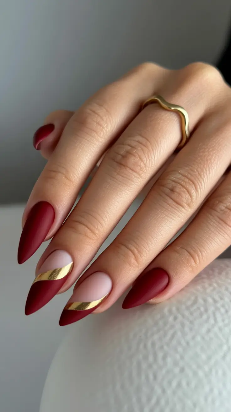 Red Nails 2026 Gold Almond