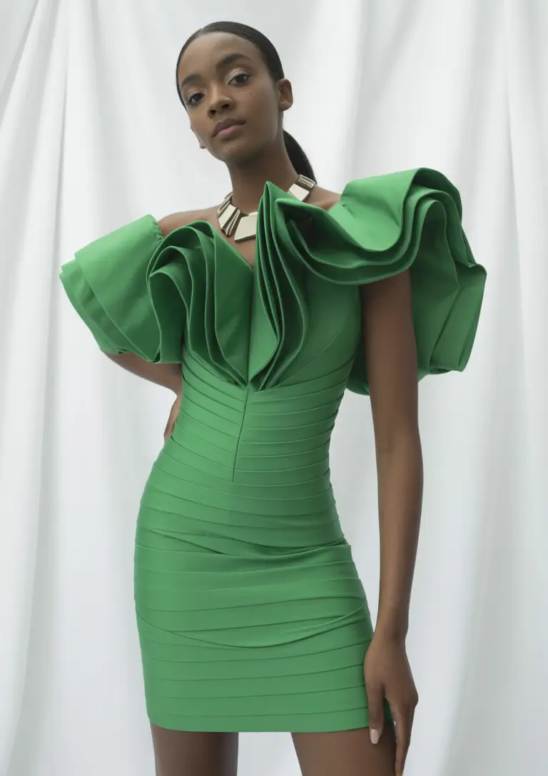 spring wedding outfit 2026 Emerald Drama for a Trendy Spring Entrance