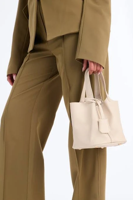 bag Fashion Nova Women's Lowkey Luxe Faux Leather Bag Fashion Nova $15