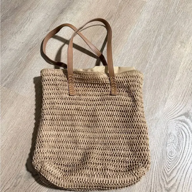 bag Natural Woven Straw Tote Bag with Tan Leather Handles Poshmark $12