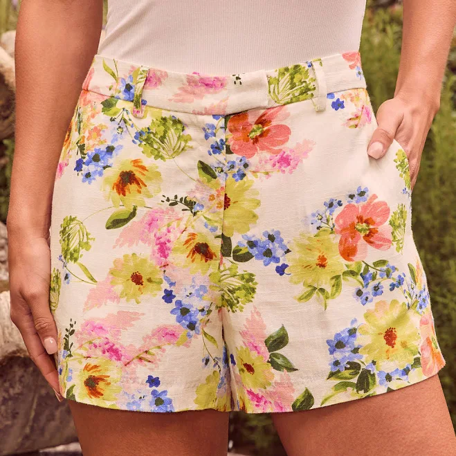 shorts April Showers Floral Suiting Shorts VICI $32