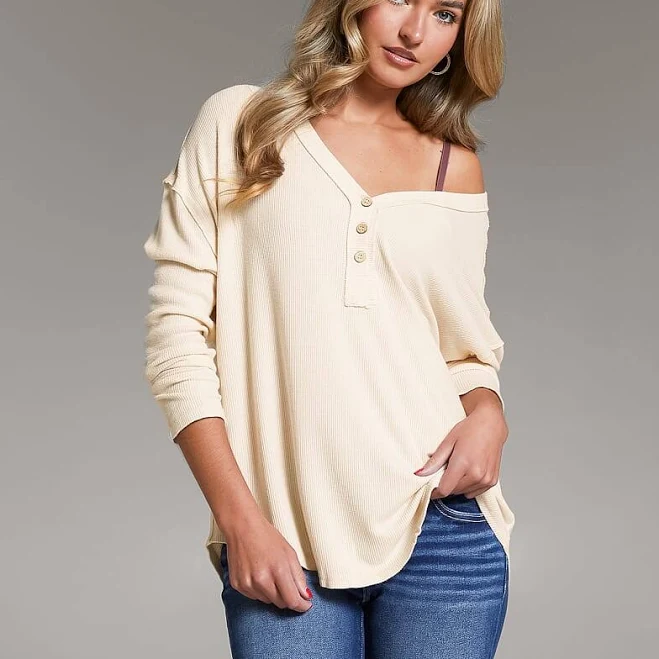 top Buckle BKE Women's Ribbed Henley Buckle $39.99