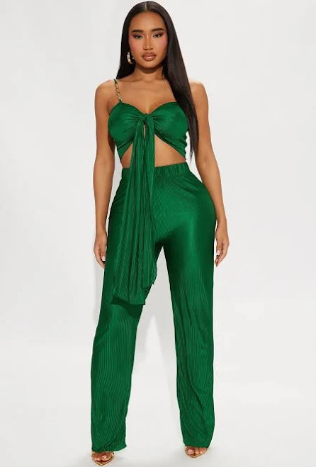 matching set Chain Strap Sleeveless Plisse Cropped Cami Wide Leg Pant Set in Green, Size M For Vacation | Fashion Nova Fashion Nova $20.99