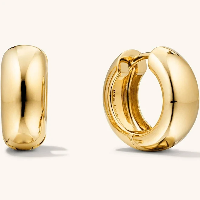 accessory Chunky Medium Hoops Mejuri US $198