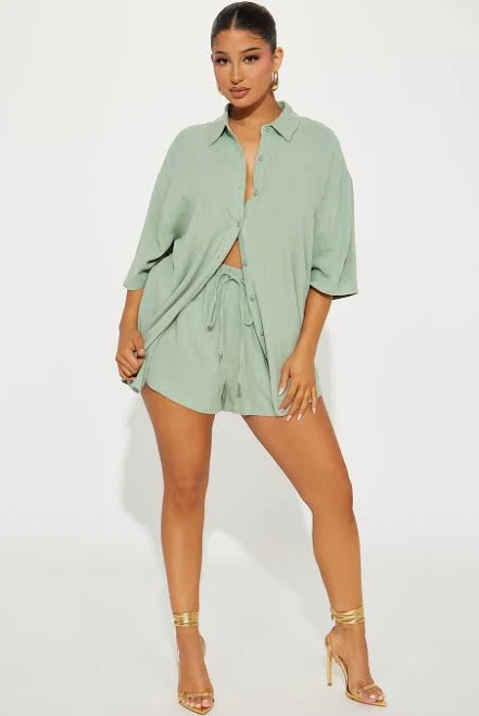 matching set Fashion Nova Conjunto de Short Linen Button Up Shirt Fashion Nova $19.25
