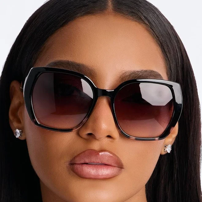 accessory Fashion Nova Women's Oakland Round Sunglasses Fashion Nova $6.49