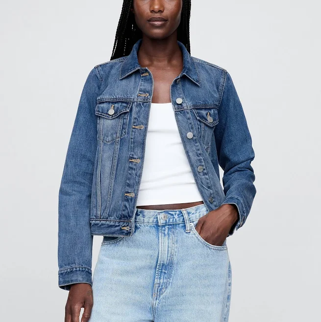 jacket Gap Women's Icon Denim Jacket Gap $53