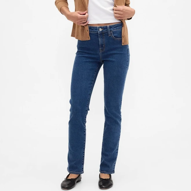 jeans Gap Women's Mid Rise Classic Straight Jeans Gap Factory $23.99