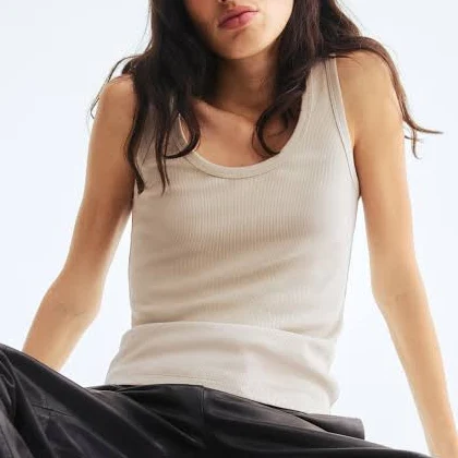 top H&M Ladies Ribbed Cotton Tank Top H&M $12.99
