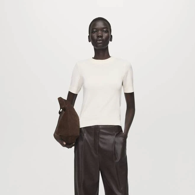 top Mango - Short-Sleeved Fine-knit Sweater Ecru - M - Woman shop.mango.com $45.99