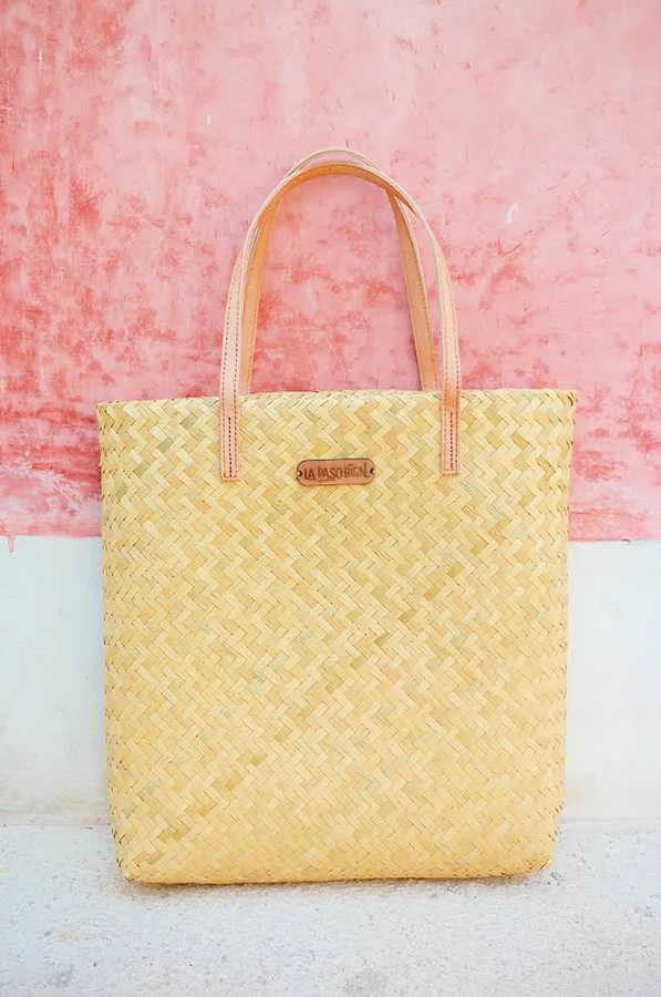 bag Palmita Straw Tote with Leather Handles La Paso Bien $65