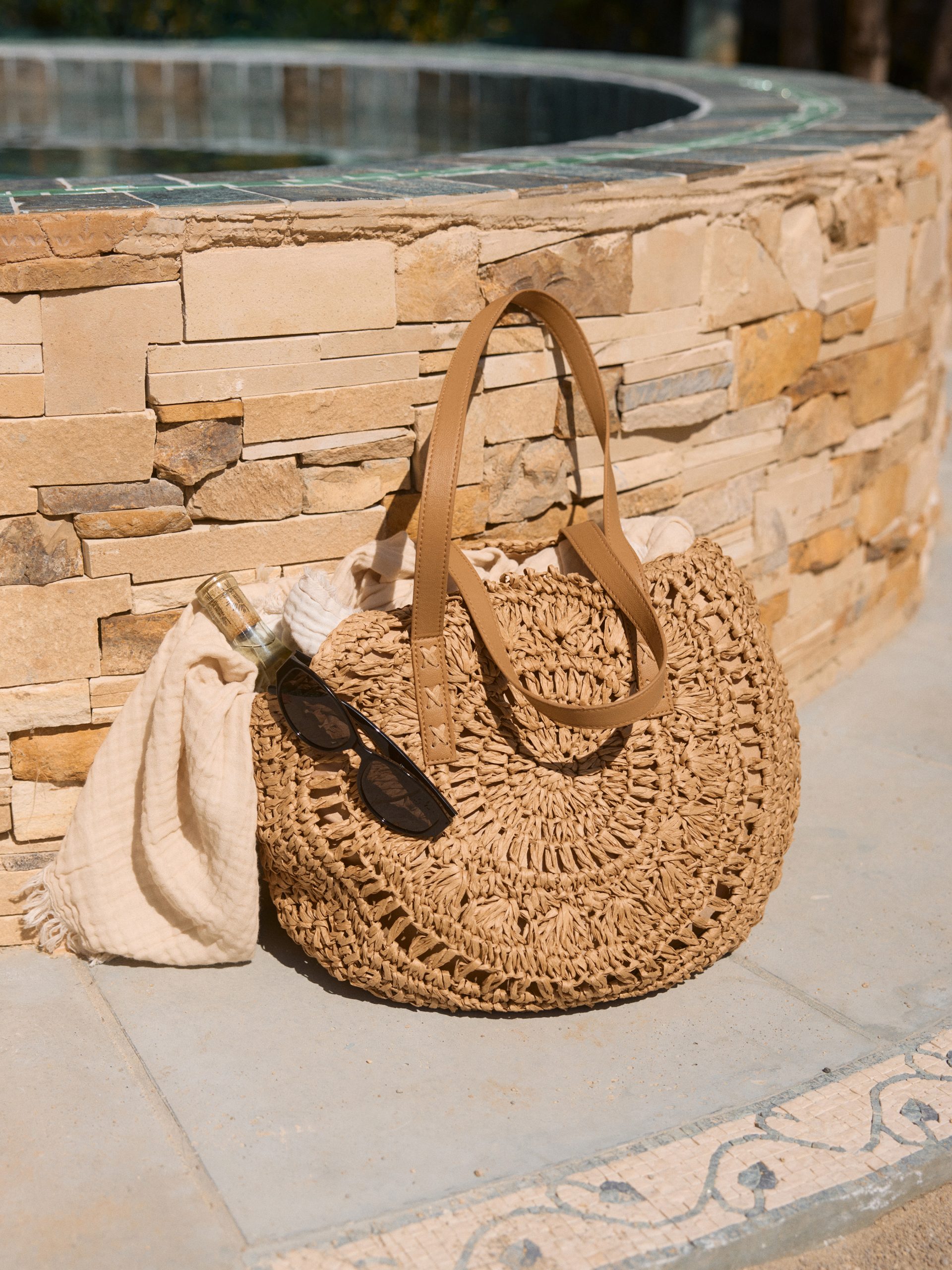 bag Round Straw & Faux Leather Tote Bag Cider $39.9