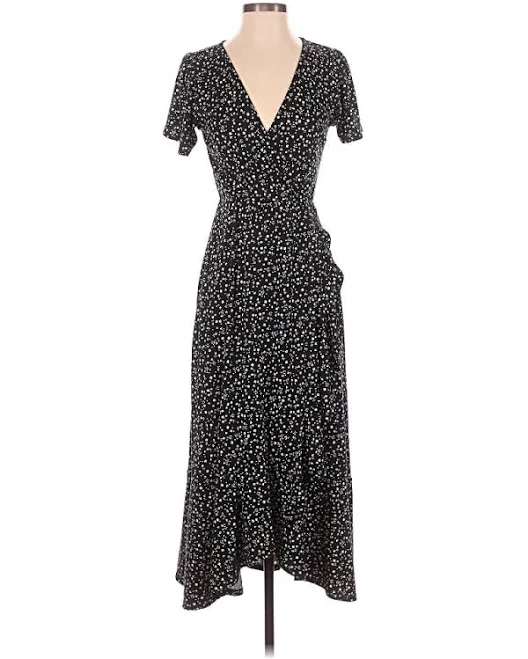 dress Women's Wrap Plunge Neckline Short Sleeve Polka Dot Midi Dress ThredUp $14