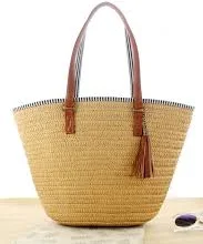 Straw Beach Shoulder Bag Summer Beach Tote with Colorful Pom Pom