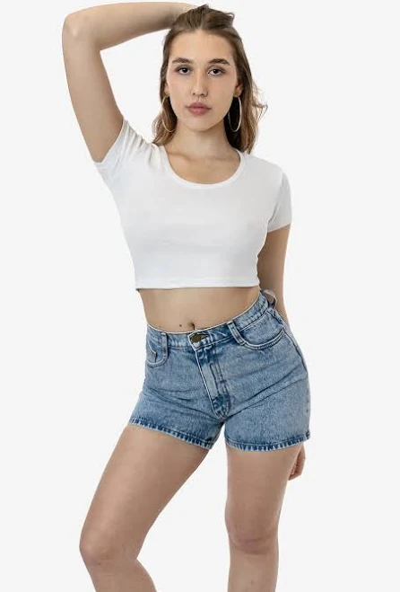 BeyondStyle Baby Rib Scoopneck Crop Top