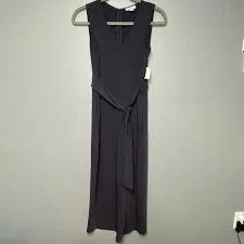 Bar III Minimalist Slate Grey Wide Leg V-Neck Belted Sleeveless Jumpsuit size XS