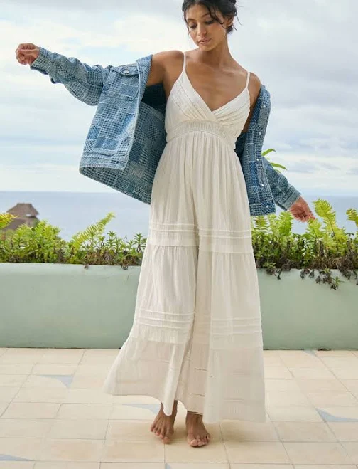 Sweet Embrace Maxi Dress