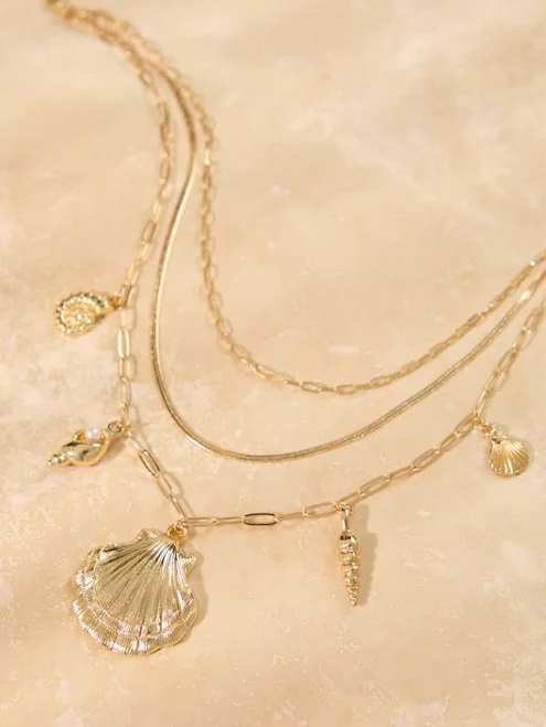 18K Gold Seashell Charm Necklace