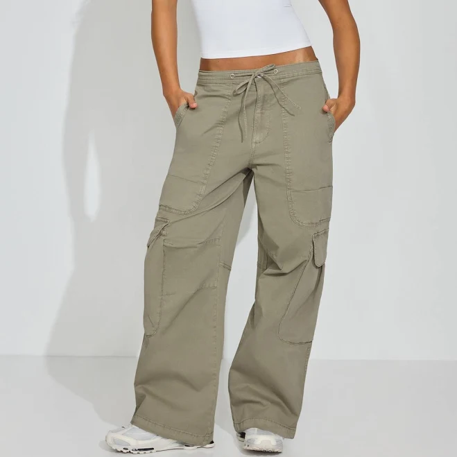 Garage Women's Wide Cargo Pants