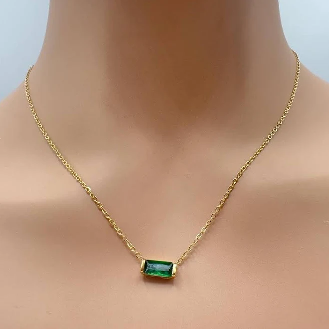 14K Gold Gemstone Pendant Necklace